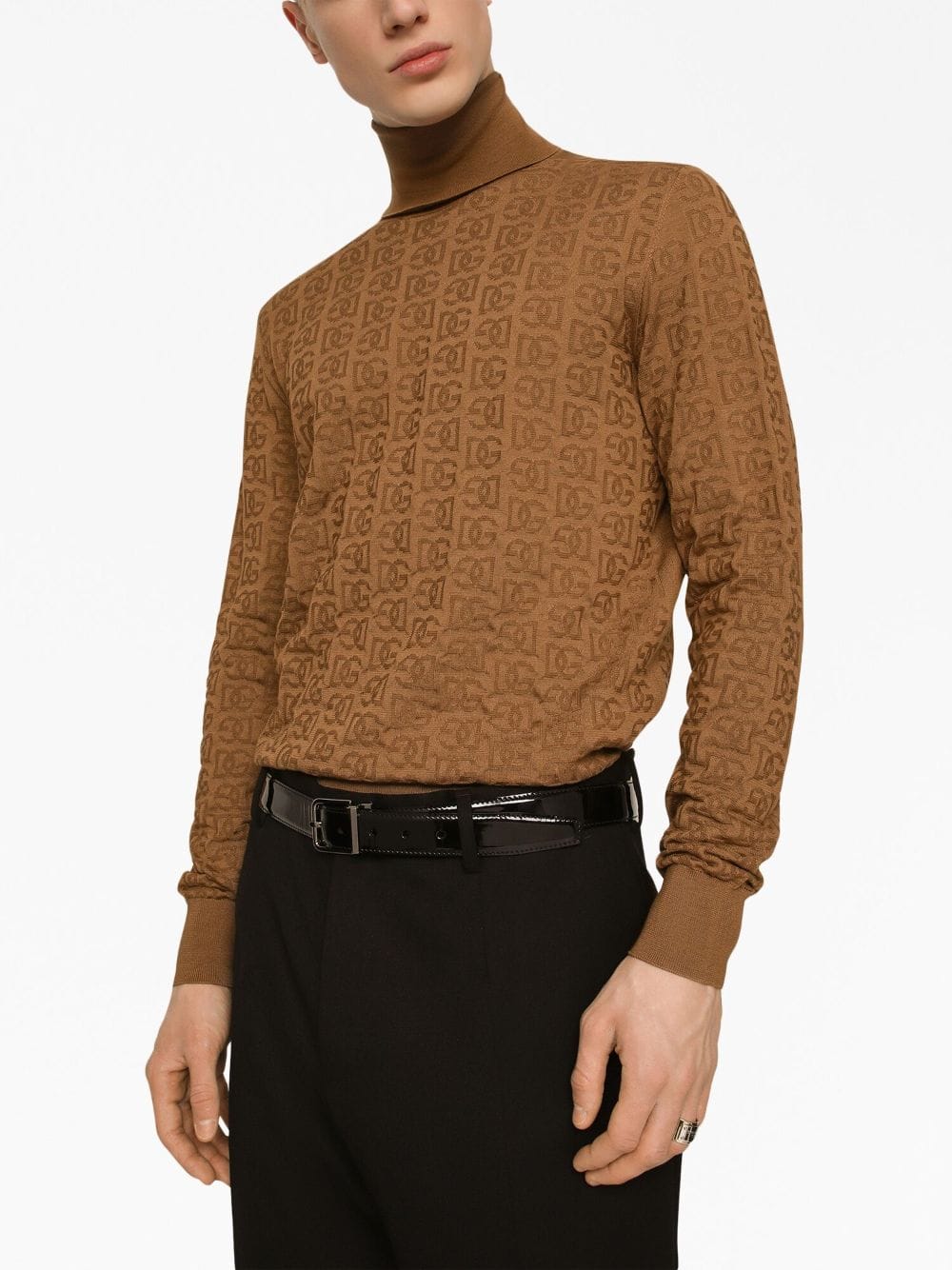 Topwear 46 Dolce & Gabbana Sweaters Camel Brand