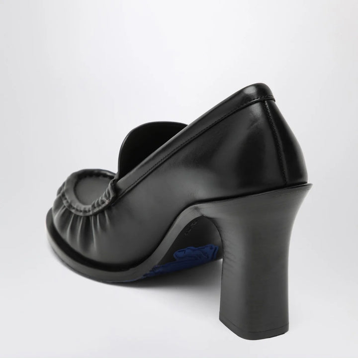 Burberry - Cadet black leather loafers with heel