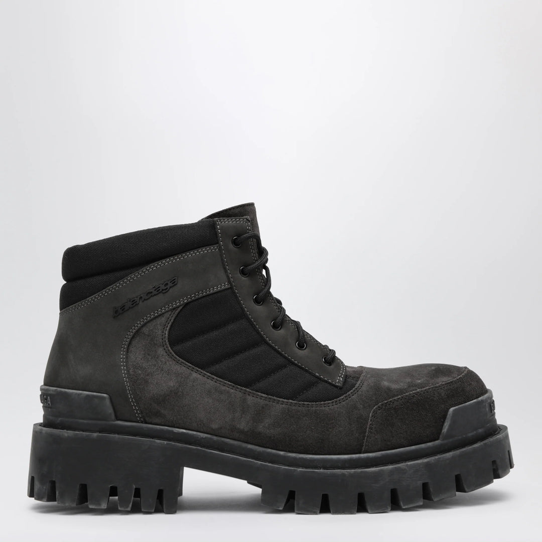 Balenciaga - Combat Strike low lace-up suede boots brown/black