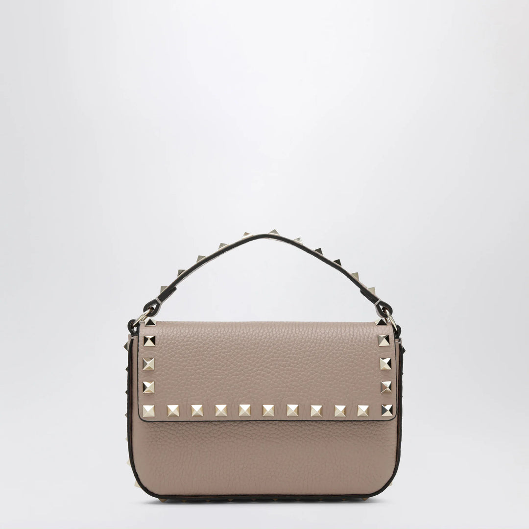 Valentino Garavani - Rockstud pouch in grained calf leather, powder