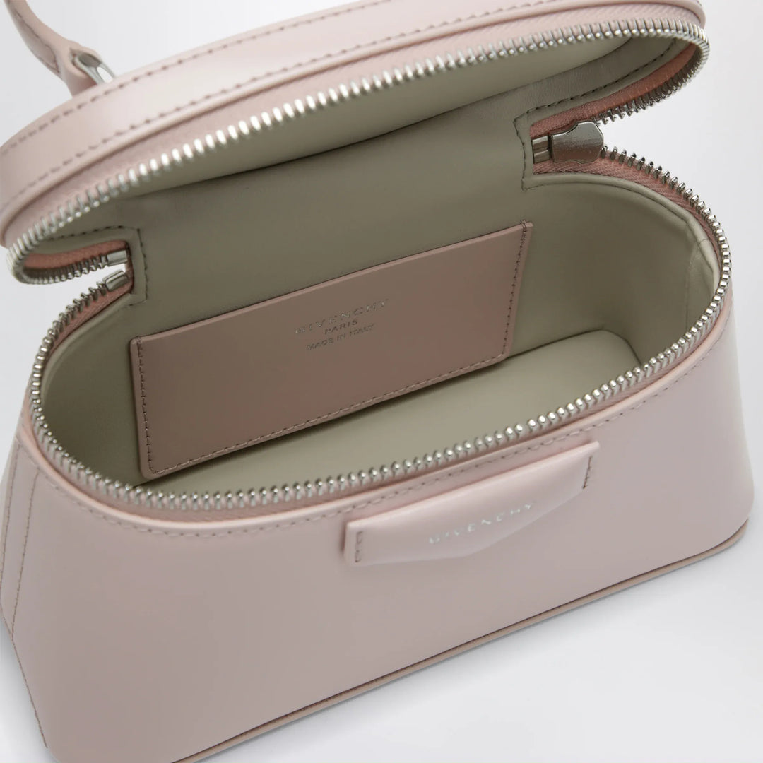 Givenchy - Antigona box calfskin beauty case in pink Brand Apparel &amp; Accessories TU