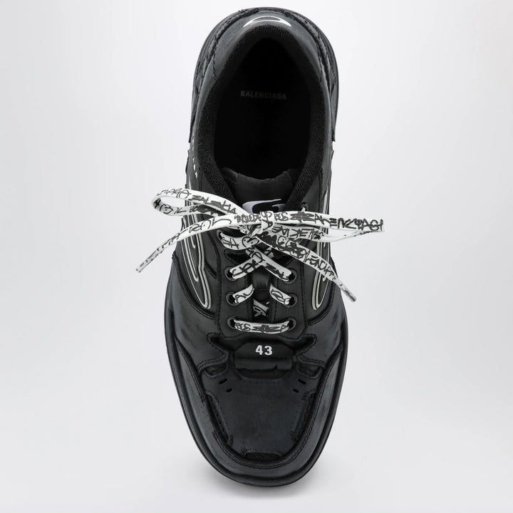 Balenciaga - Hamptons Worn-Out black sneakers Brand Apparel &amp; Accessories > Shoes