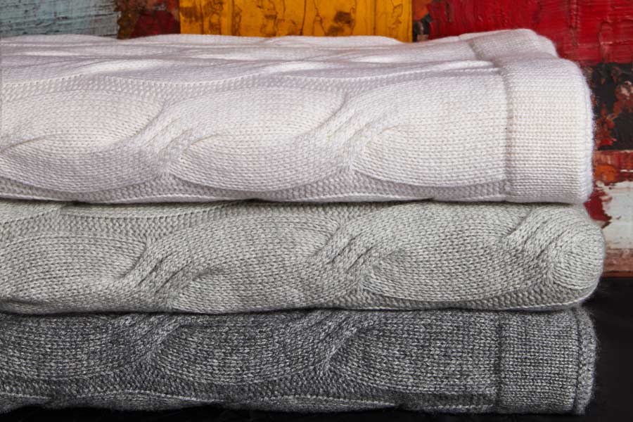 Bemboka CASHMERE THROWS 120x200cm Pale Grey Bemboka Chunky Cable Italian Cashmere Throws - Pre-Shrunk Brand