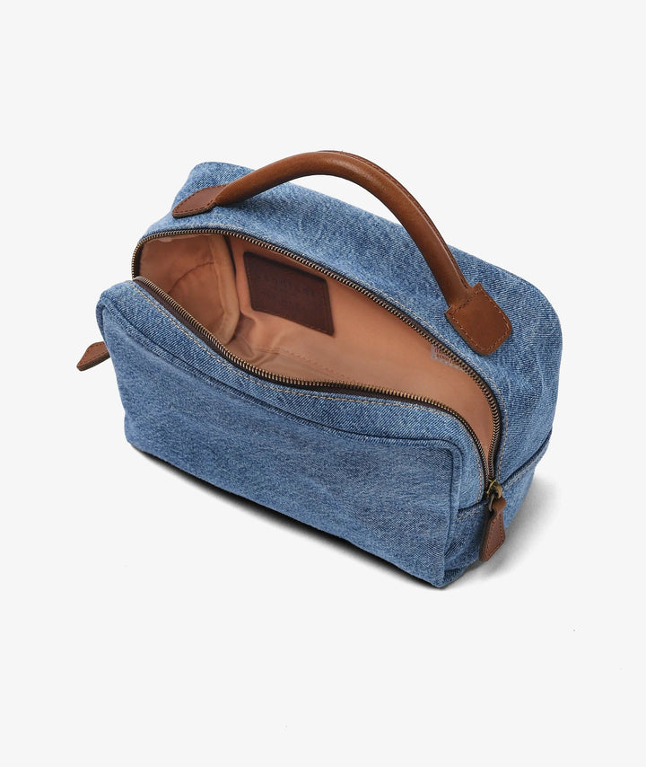 My Style Bags Cosmetic & Toiletry Bags My Style Bags Beauty Case Berkeley Safari Blue Ranch Candiani Light My Style Bags Personalised Beauty Case Berkeley Safari Blue Ranch Candiani Light Brand