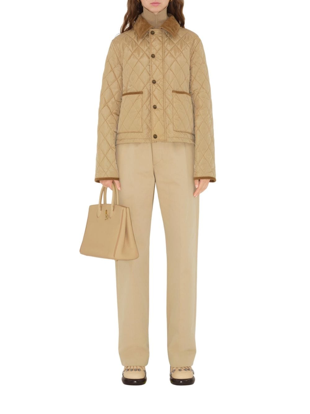 Burberry Jackets L Burberry Jackets Beige Burberry Beige Quilted Jacket – Corduroy Collar & Timeless Style | ILG Brand