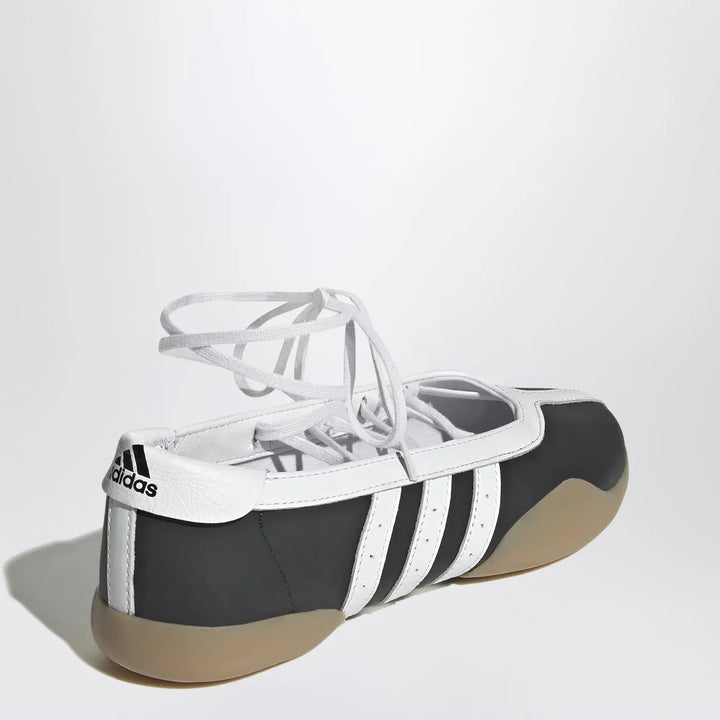 adidas Originals - Mei Core Black/Cloud White/Gum Taekwondo trainers Brand Sneakers
