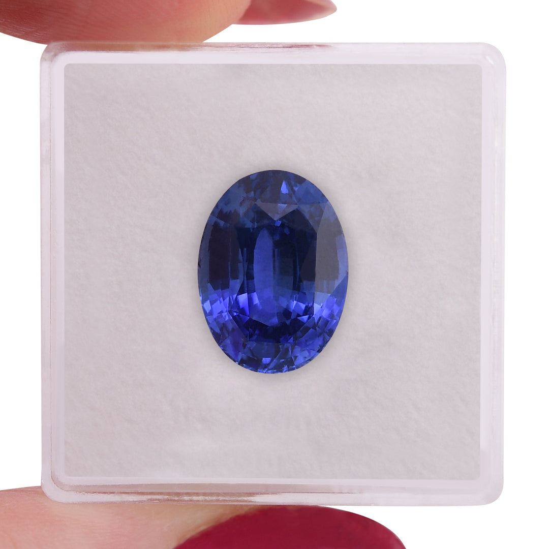 6.14 Carat Blue SRI LANKAN Oval Sapphire CD